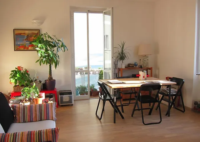 Casa Del Glicine